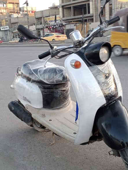 السلام عليكم 
كلاسك 60 للبيع 
دراجه شلعه معدل تخبل دراجه كلها تشتغل 
السعر : 250 وبيها مجال 
العنوان : بغداد الشعب شارع الصحه 
الرقم: ***********
