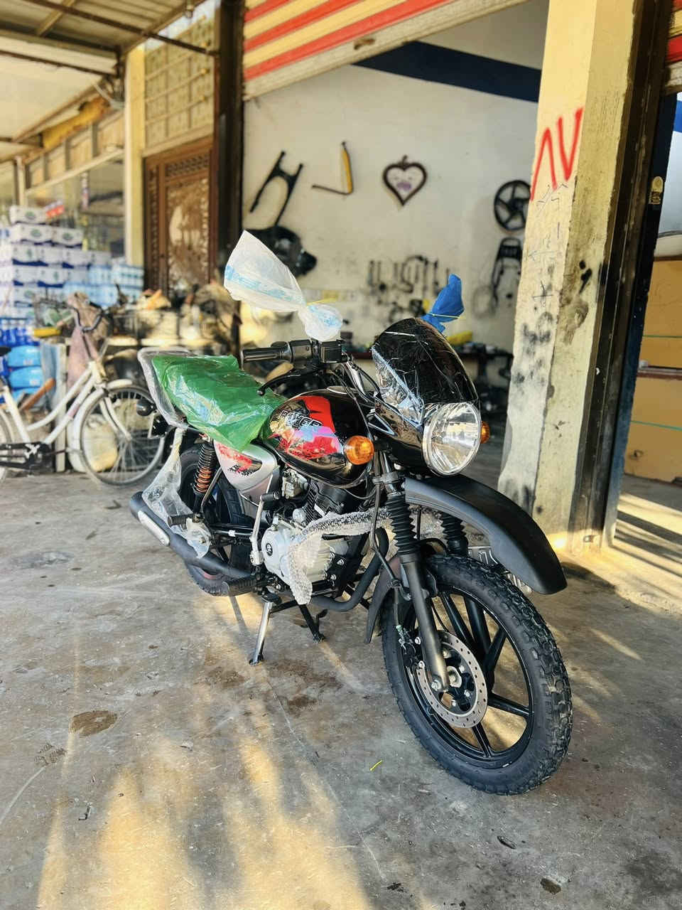 يا الله دراجة اخت الزيرو مابيه اي نقص
تجي وشوفه بعد آحلى من الصور   مرقم تحويل نفس اليوم هزه بيه موديل 2023 نازلة 2025 مكاني بعقوبة رقم *********** متواجد واتساب
