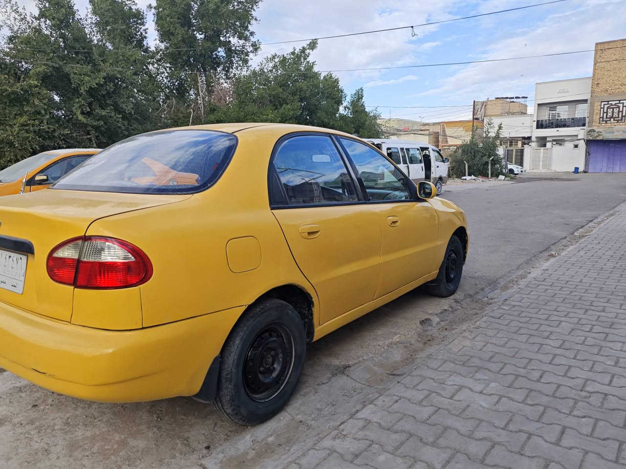 دايو لانوس موديل 99 مكينه مفتوح كير عادي لون اصفر خصوصي رقم نجف مكانهة نجف تخم تاير دواخلهة نضيفه كشرهة نضيف سعرهة ب29 وبيهة مجال ***********
