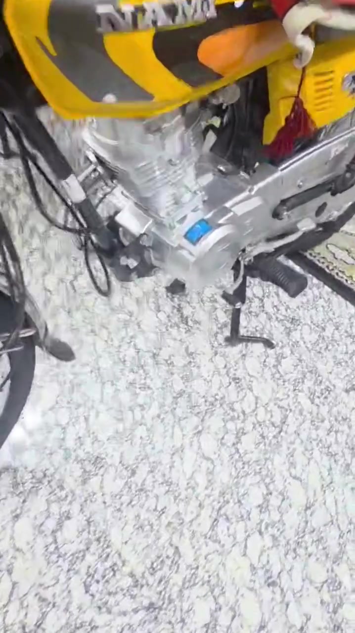 الحبايب شلامجة 23طالع بنهايت 24. من معرض ابو سكنية بلاد شاصي ومكينة مكفولات شلعة ومعدل12 مكان نجف مشخاب سعر 1500وبي مجال
*********** متواجد فيس واتساب
