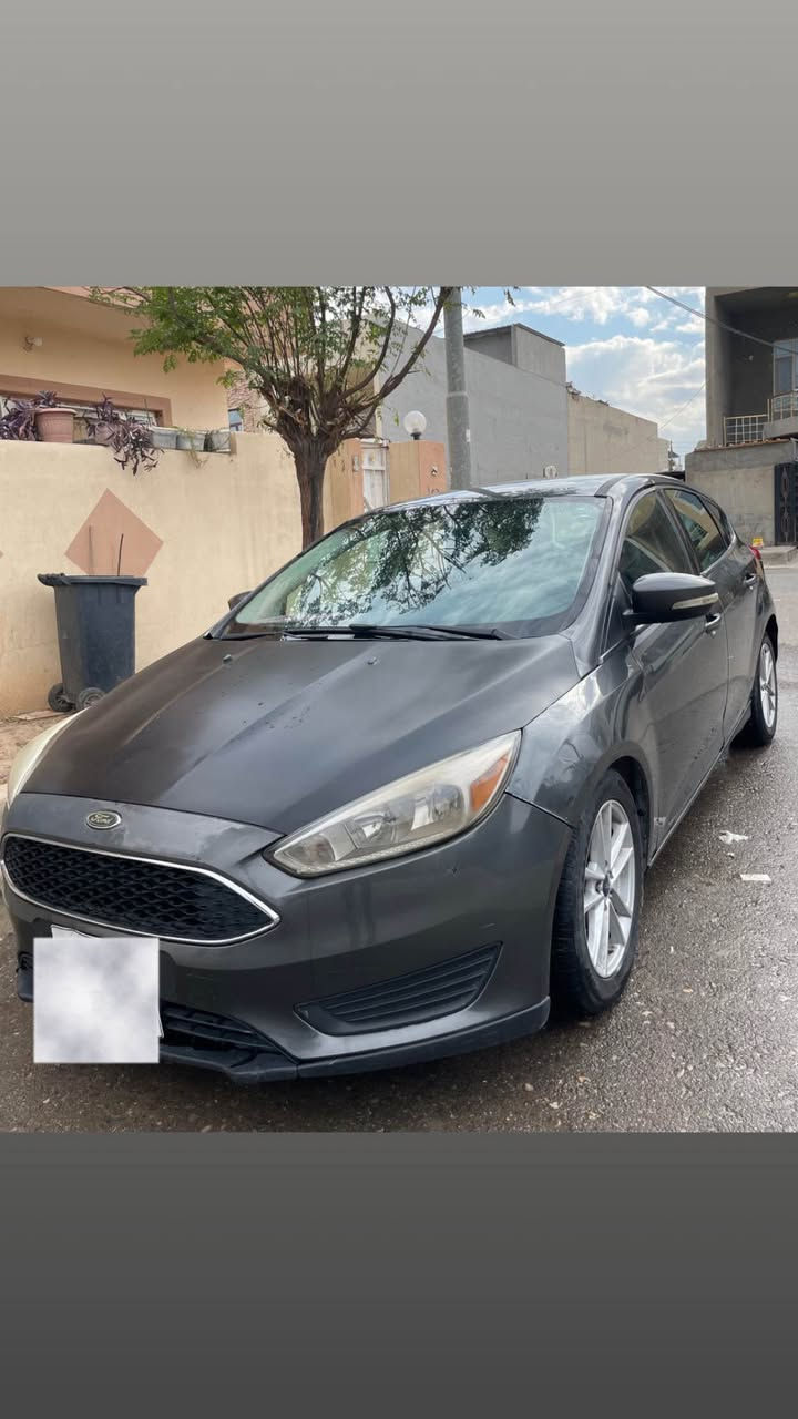Ford Focus 
مۆدێل 2017
مواسفات SE
دوپارچە سبوغ بێ داخیلی بێ ئێرباگ یەک دوو شوینی بچوکی ساردە 
مەکینەو گێڕی بەشەرت 
سەیارەکە ١٢ وەرەقه و نيو غه رامه ى لةسةره دواى مةعامةلة ئةى گةرينمةوة 
سعرى ٧٥ وةرةقةو مةعامةلةيةكى زؤر كةم 
ژمارە /*********** أربيل, العراق
