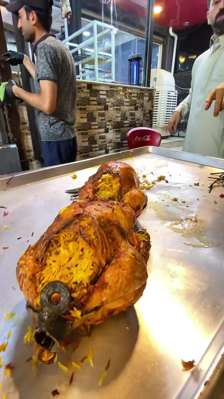 مطعم تيك اواي 
الرمادي / فلكة شارع ٢٠ من جهة حي البكر / مجاور ماركت الطائي 
توجد خدمة توصيل لجميع مناطق الرمادي 
نقدم لكم ٧ اصناف من الطعام
١- المشاوي 
٢- البيتزا
٣- الشاورما 
٤- الدجاج المحشي 
٥- الفلافل
٦- الطبخ الشرقي 
٧- البركر 

للطلب والاستفسار الاتصال ع الرقم 
***********
يتوفر واتساب ع نفس الرقم 
متواجدون من الساعة ١١ صباحاً حتى الساعة ١١ مساءً وطيلة ايام الاسبوع
