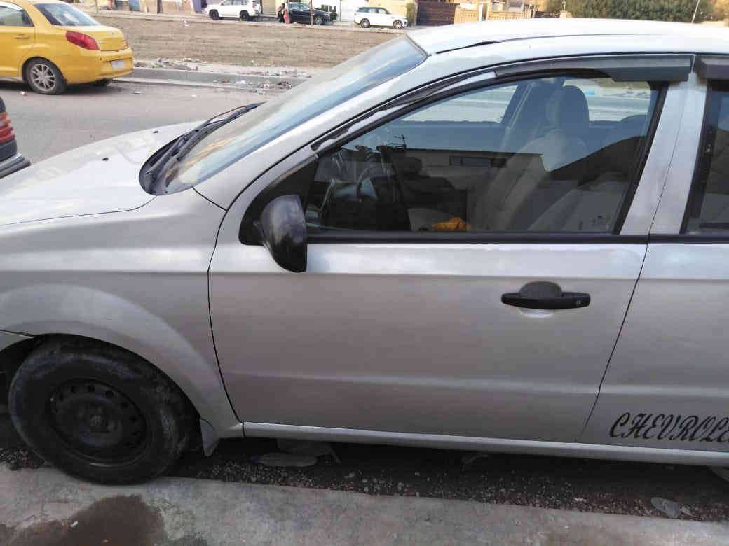 أفيو مديل 2010 خليجي محرك 1600 مسكر كير عادي 
رقم أربيل سنوية ساقطه ضربتها جاملغ عكس السايق والجاملغ الخلفي السيارة حلوه كير ومحرك وصدر مضمون ميه بالميه وكاله وتحويل ثاني يوم 
للاستفسار المراسله خاص او الاتصال على الرقم : 
*********** 
السعر : 52 ورقه وبيها مجال
