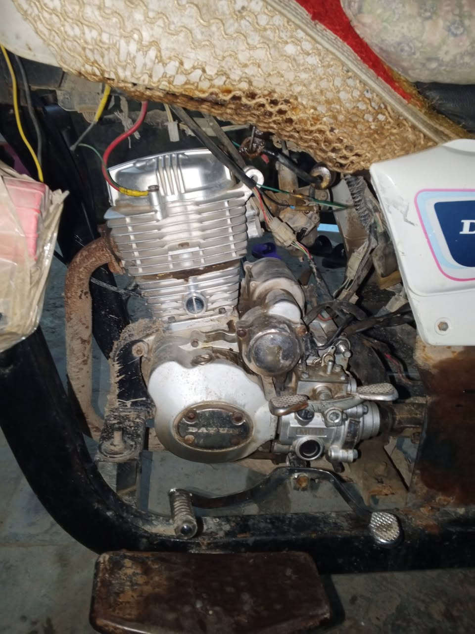 سلام عليكم ستوته البيع موديل 16اوراق اصولي مكان شطره سعر خاص ***********
