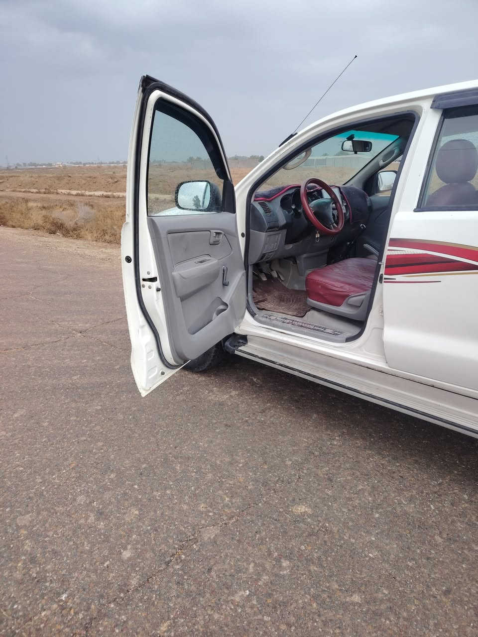 هيلوكس ٢٠٠٨ فور ويل صبغ حزام شرط تحويل مكينه اوكير مكفول متصرف عليه الف مكان ابوغريب سعر  ١٣٥$ ***********
