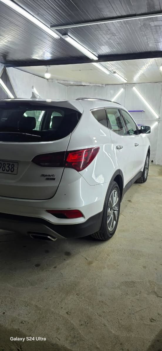 عليكم..
للبيع سنتافيا 2014 امريكي 
موصفات السياره
شاشه
كامره دواره
اوتو هولد
بصمة هندبريك
رادار امامي
لد نهاري
اشاير بالمري 
فول السياره جديده بالباكيت  

رقم بغداد بأسمي
صور الحادث مرفقه بل منشور
السعر 147$ وبيه مجال
مكان السياره بابل  الاتصال/👇👇
***********
