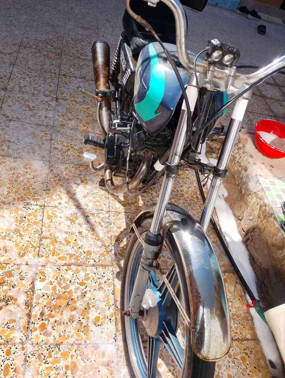 السلام عليكم شباب دراجه ايراني كلك للبيع سعر 275 وبيها مجال قليل كلش الشراي يتصل وبي خير ويدلل اتكفل عشاير فقط ***********
