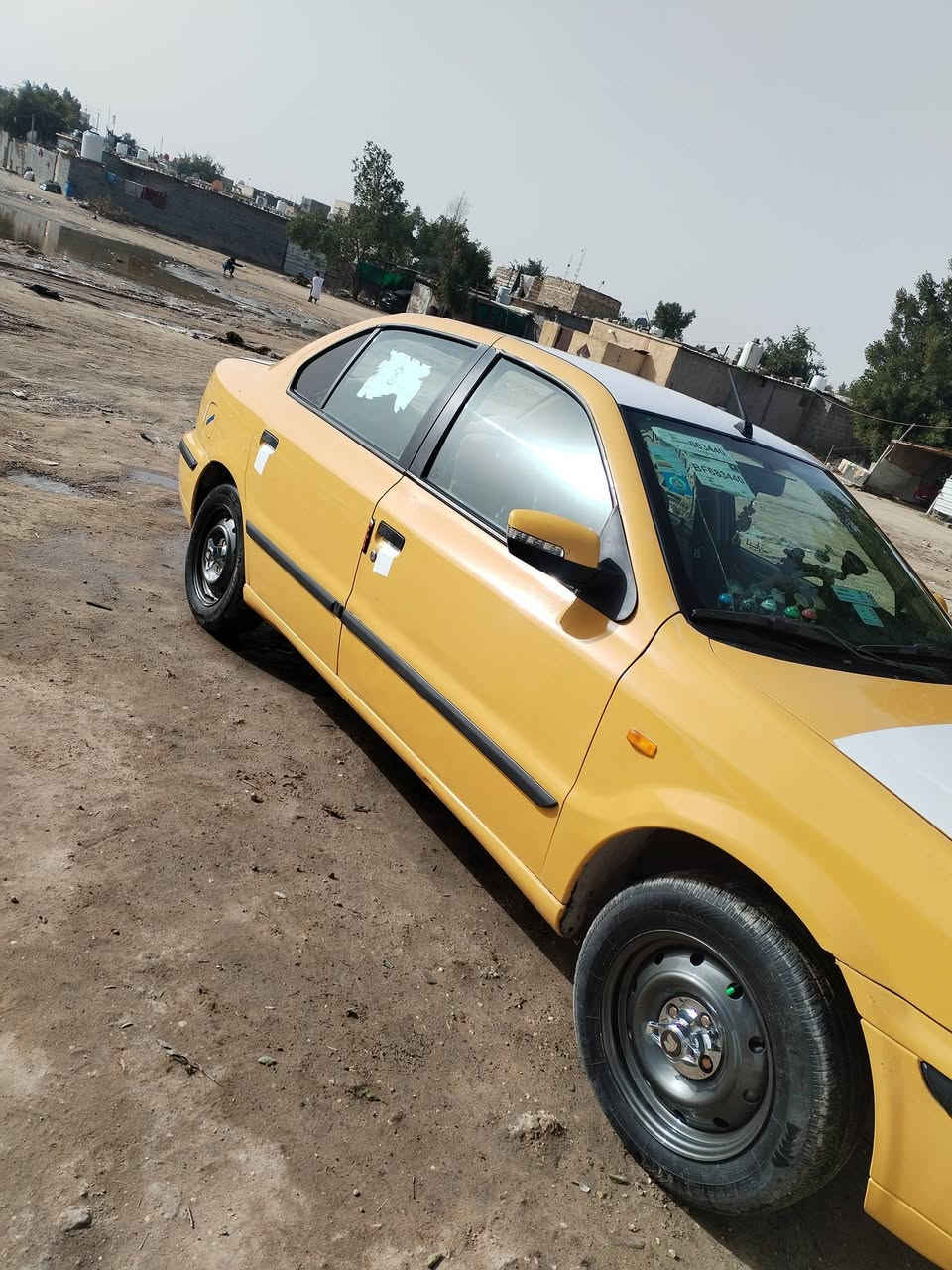 سلام عليكم سمند للبيع سياره حلوه وجاهزه ما ذب عليه ربع دينار كبل لشارع سياره كفاله عامه شرط سونار بعدهي علا وضع شركه ما ماشيه هواي سعره 45وبيه مجال قليل رقم *********** بيه واتساب
