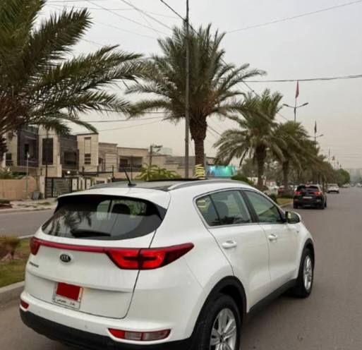 السلام عليكم للبيع سبورتج ١٨خليجي مكفول كفاله عامه غير ربع الدعاميه خلفيه مواصفات كشتات جلد بنورامه تحكم استيرن بدون بصمه فقط محرك كير تبريد تخم تاير جديد بسمي رقم بغداد دولي مكاني بغداد الصالحية الدوريين مقابل المتحف الوطني رقمي ***********    السعر ١٨٧اوبيها شي بسيط حق الجيه تحياتي للجميع ملحظه سونار المندلاوي جديد بيها
