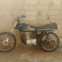 دراجه ل بيع سعره مناسب مال واحد محتاج 07867938476