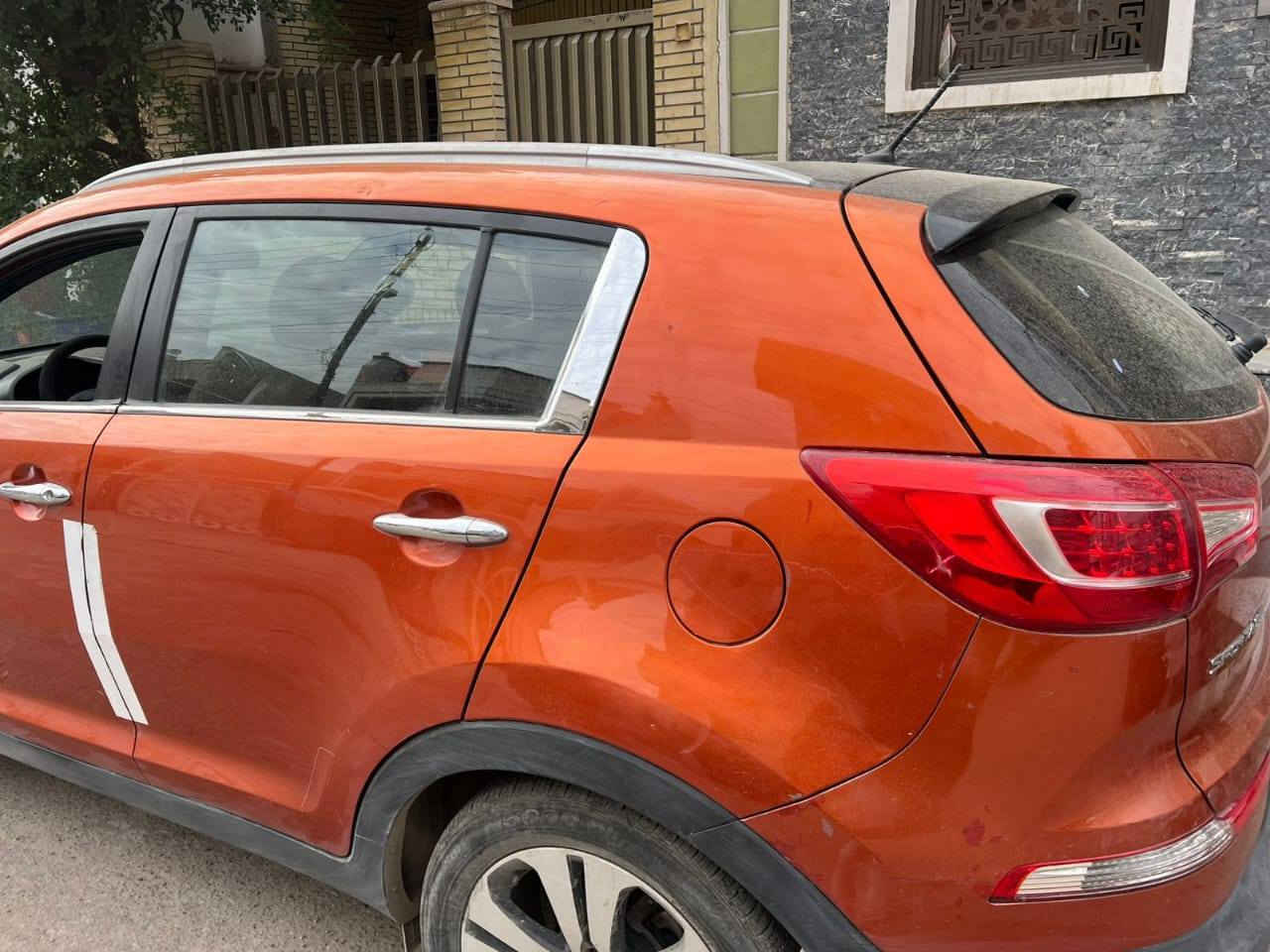 السلام عليكم كيا سبورتاج 2013 خليجي مكفولة فول السيارة بصمة كشنات جلد بنورما رقم اربيل. السعر 145 
هذا رقمي ***********
