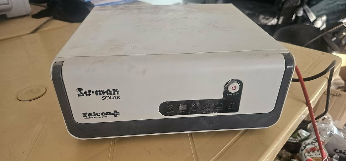 ئینڤیتەر بۆفرۆشتن 
توانای گۆڕینی کارەبای پاتری 12vهەیە بۆکارەبای ڕەیسی ac 220v چوار ئەمپیر بۆ 15ئەمیر دەدات ئەگەر پاتری چاکی بۆببەستیت
بەکارنەهاتوە بەدەستی دوو دەیفرۆشینەوە
نرخی 110هەزارو معامەلەیکی کەم

ناونیشان سەنگەسەر 
بۆکڕین نامەبنیرە ئەگەر مشتەری


**إذا كنت صاحب هذا الإعلان وتريد حذفه لأي سبب، رجاءا أرسل رسالة إلى الدعم الفني**