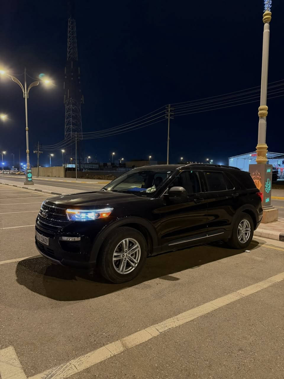 𝐅𝐎𝐑𝐃 𝐄𝐗𝐏𝐋𝐎𝐑𝐄𝐑  2024
فورد_اكسبلورا فول لمتد عده البنوراما 2024 للبيع 
رقم اربيل (قطعة وحدة صبغ) 
 لون اسود ماشية 22 الف 
 فحص وسنوية جديد وباسمي
المواصفات/
محرك 4توربو 2.3سلندر 
كراسي جلد
 بصمة ابواب
 دخول ذكي 
بصمة تشغيل
انارة متغيره 7 الوان 
تشغيل عن بعد
شحن وايرليس
مرية شفط كهربائي واشاير وحساسات النقطة العمياء بالمري
صندوق شفط كهربائي
سستم سماعات. شاشة دشبول ديجيتال
 4 كاميرات محيطية °360 درجه
اوتو هولد/ ‌‎تحديد سرعة/اوتو ستارت/اوتو ستوب/رادارات 360 درجه/ امامي (تحديد مسار)
رادار جانبي  (نقاط عمياء)
رادار خلفي (التحذير من الاصطدام)
/حساسات محيطيه 360 درجه
كراسي كهرباء وخزن  وتدفئه وتبريد 
بردات بلادية
استيرن تدفئة  تحكمات
تبريد مركزي
انضمة قياده متعدده 
هاند بريك بصمة
 وبعد هواي مواصفات/
الضرر/ جانبي موضح بالصور فقط باب خلفي وشبر بقبغ الجنطه 
سيارة جديدة وجاهزة وكل نقص مابيه وخدماته كله بشركة القاصد والسيارة وباسمي 
السعر 266$ قابل للتفاوض  
مكاني كربلاء
***********
***********
