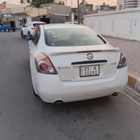 التيما مكفوله من صبغ وضربه بس بارد باب سكن كير ومكينه شرط لاتبخير ولا ...