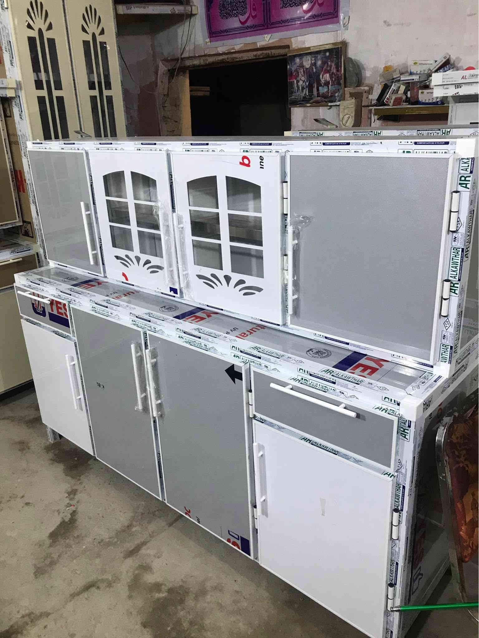 تخفيضات كاونتر  مع سنك مرمر شغل تزكام وثقيل بليت واحد ملم  430 العنوان ناصريه شارع الاخلاص *********** ناصرية
