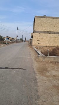 قطعة ارض هور رجب كلش قريبة على الجامع  وبينها وبين الكرادة ضبط (١٠) دق...