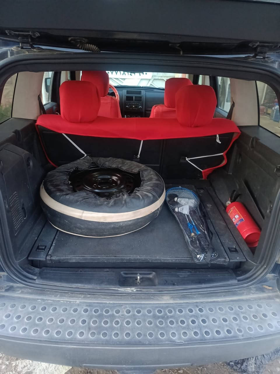 موديل ٢٠٠٧ 
مكينة ٣٧٠٠ سيسي ٦ سلندر
بيها منظومة غاز
رقم بغداد مشروع وطني بأسمي
المكينة والگير سليمات
بيها جراد بالبنيد والقمارة
واكو الصبح من اشغلها واقبط استيرن مثل الروطة يعني شغلة حدادية بسبطة لأن مشدودلها بور ستيرن اصلي صارله اقل الشهر وهذه الحاله تروح من تحمه السيارة
مابيها حادث اكو طخة جانبية مبينة بالصور
السعر ٩١ ويه مجال بسيط
***********
