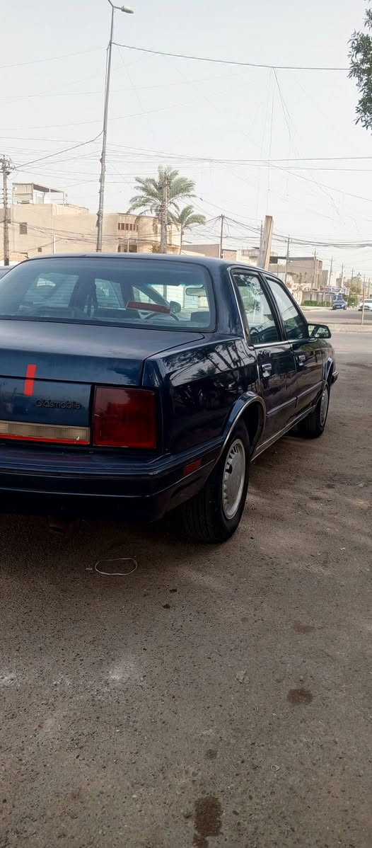 السلام عليكم. اولدز. موديل 90كير مكينه.  طياره متلزم. سياره خير من الله حداديه. جاهزه. داخلهه كله نضيف كهربائيات كلهه بلاد شغاله .  خير من الله. رقم انكليزي. وبيع مستعجل. تحويل ثاني يوم. مكاني. بغداد حي العامل. دور النفط. ***********رقمي بي واتساب سعر 48وبيهه مجال
