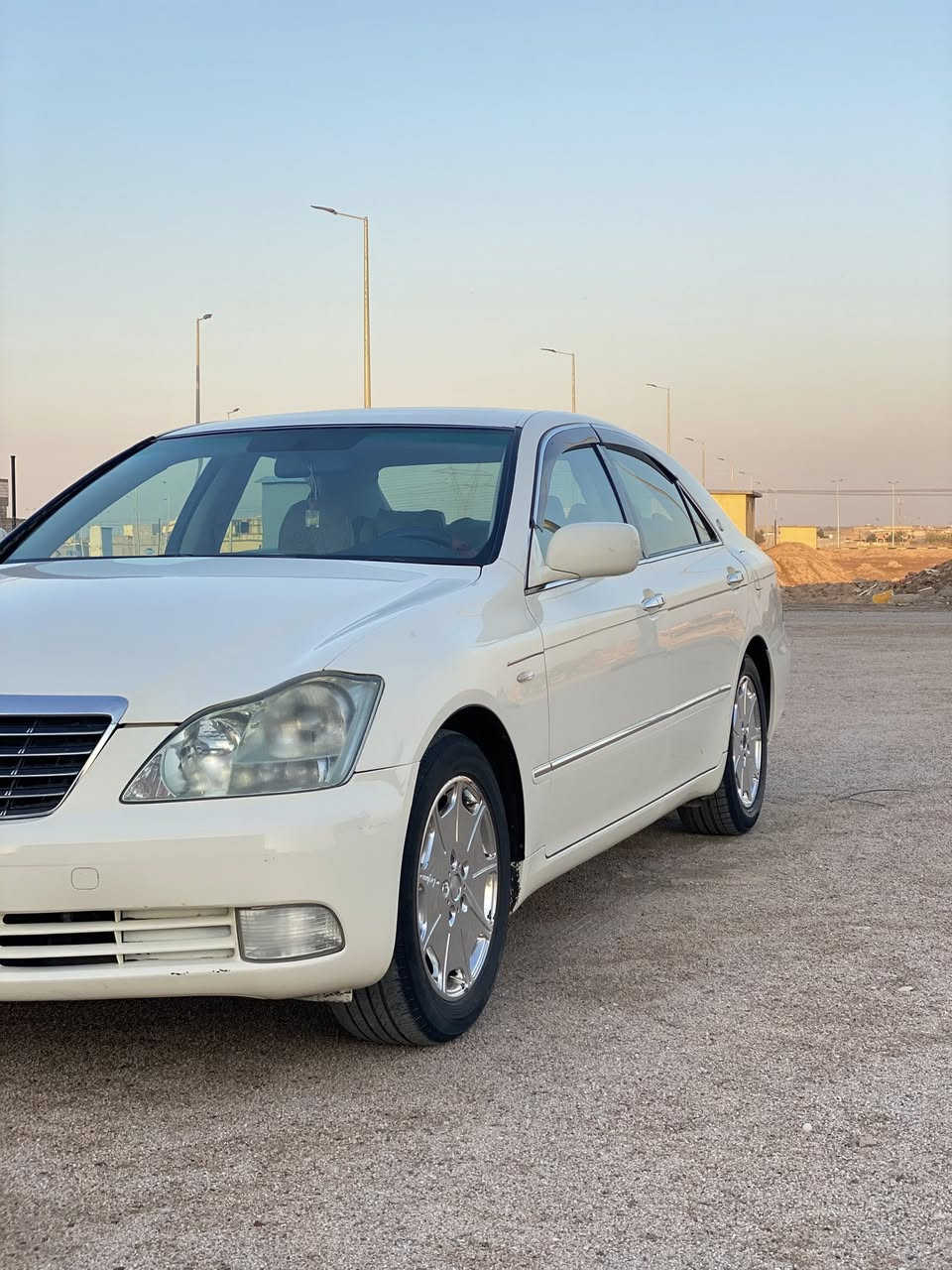 سلام عليكم كراون شاهينه ادوات موديل 2005
سياره كفاله من ضربه وصبغ 
بيه كصه قماره فقط  
تبريد شغال كهربائيات شغاله 
متومه ارقام وسنويه 
كفاله مكينه كير سياره جديده دخول جديد 
مكان السياره بصره سعر 36 
077313 98698
***********
