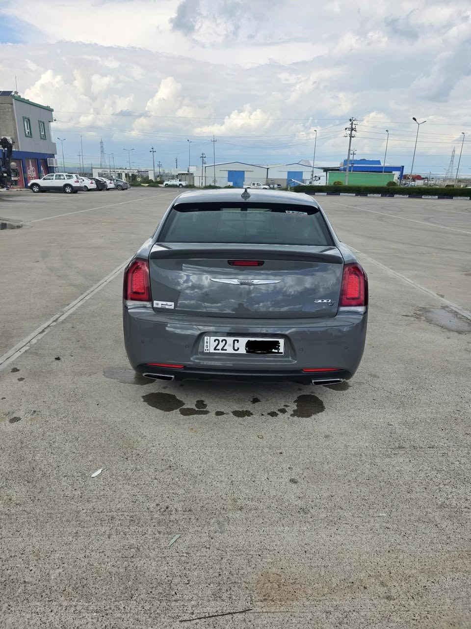 سلام عليكم.......
اوبامة  موديل ٢٠١٨ S كندي الون سمنتي موصفات بردة كشنات بارد و حار سكان كهرباء حساس صفحات مكان كلاسات حار و بارد كشن خزن صبخ كفاله عام بس نوص دعامي سبخ 
سعر ٣١٠$ بيها مجال ***********/////***********
