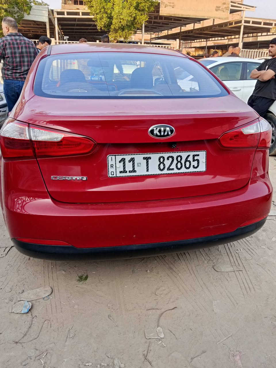 السلام عليكم
للبيع سيراتو 2016 خليجيه مكفوله 
المحرك 1600 دوش 
جاهزه السياره من الاخير حداديه تخم تاير باتري متصرف عليها ولا ربع للمعلومه السياره بيها جراد قماره وجنطه وبنيد مو تجي يمي وتضل تبجي ماكتلي بيها جراد السياره حليوه ونسائيه السعر 120$ وبيها مجال ***********
