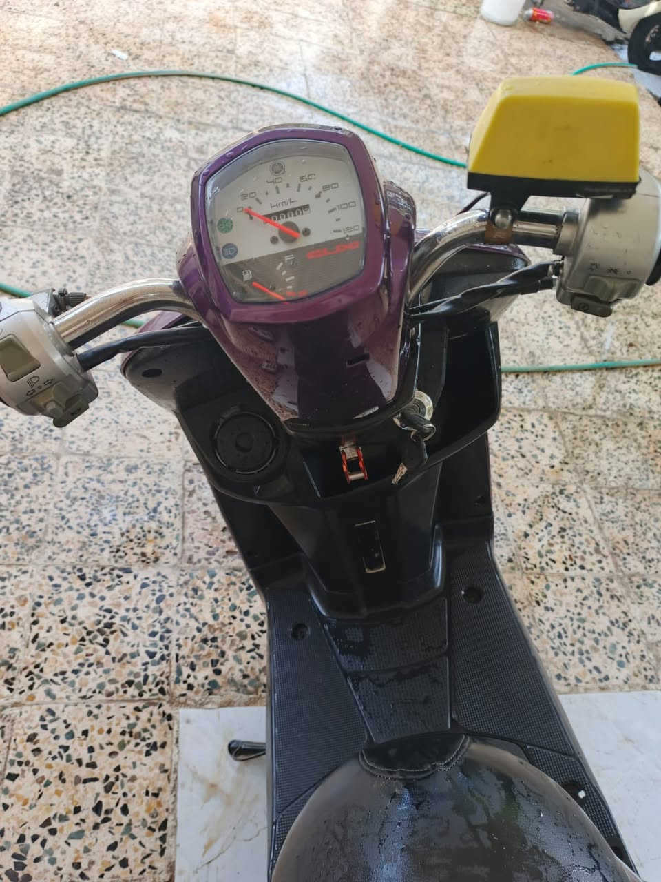 سلام عليكم بوليس نضيفه بشكل سلف هندر كهربيات كله شغالهدراجه رنبه ربع ماذب عليه دراجه ختم واحد كله بلاد من التاير التاير دواجه نضيفه بشكل السعر خاص والستفسار رقم ***********
