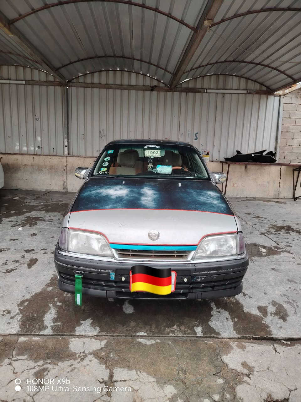 السلام عليكم اوبل اوميكا للبيع موديل 92 محرك 2000 بلادي كير عادي جام امامي كهربائي وخلفي يدات مسجل شاشه لمس سنتر لوك تقفيل وتفتيح عل ريمونت  سياره جاهزه كير ومحرك. وباتري وصدر. امامي وخلفي كله جديد تخم تاير واكسل ترايك وين متريد رقم انبار تحويل مباشر سنويه لل2028  سياره مال جناي كهربائيات كله شغاله ومرتبه السعر 36 وبيه مجال للشراي مكاني حبانيه سيسي
للاستفسار اكثر اتصل:
***********
