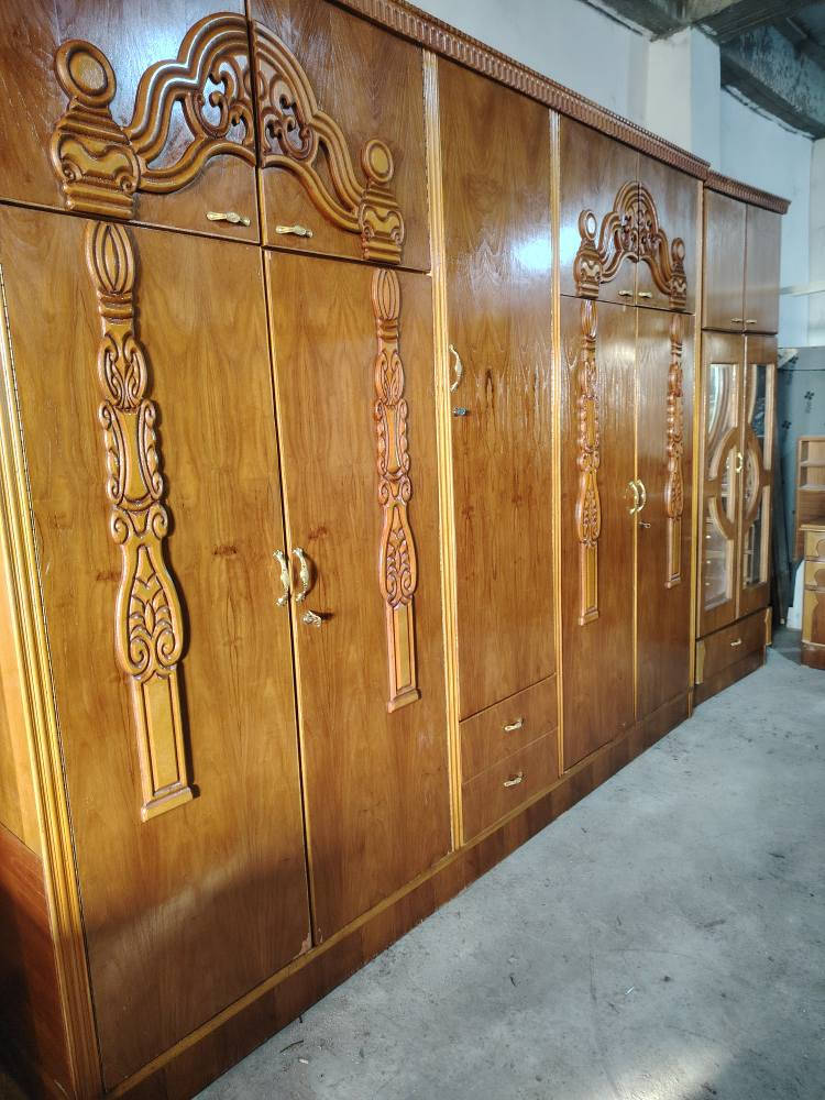 غرفة نوم صاج خمس ابواب ملحق موديل جديد بدون عيب عنوان دهوك سيميل مسيريك شارع العام رقم الهاتف
***********
*********** سميل, دهوك
