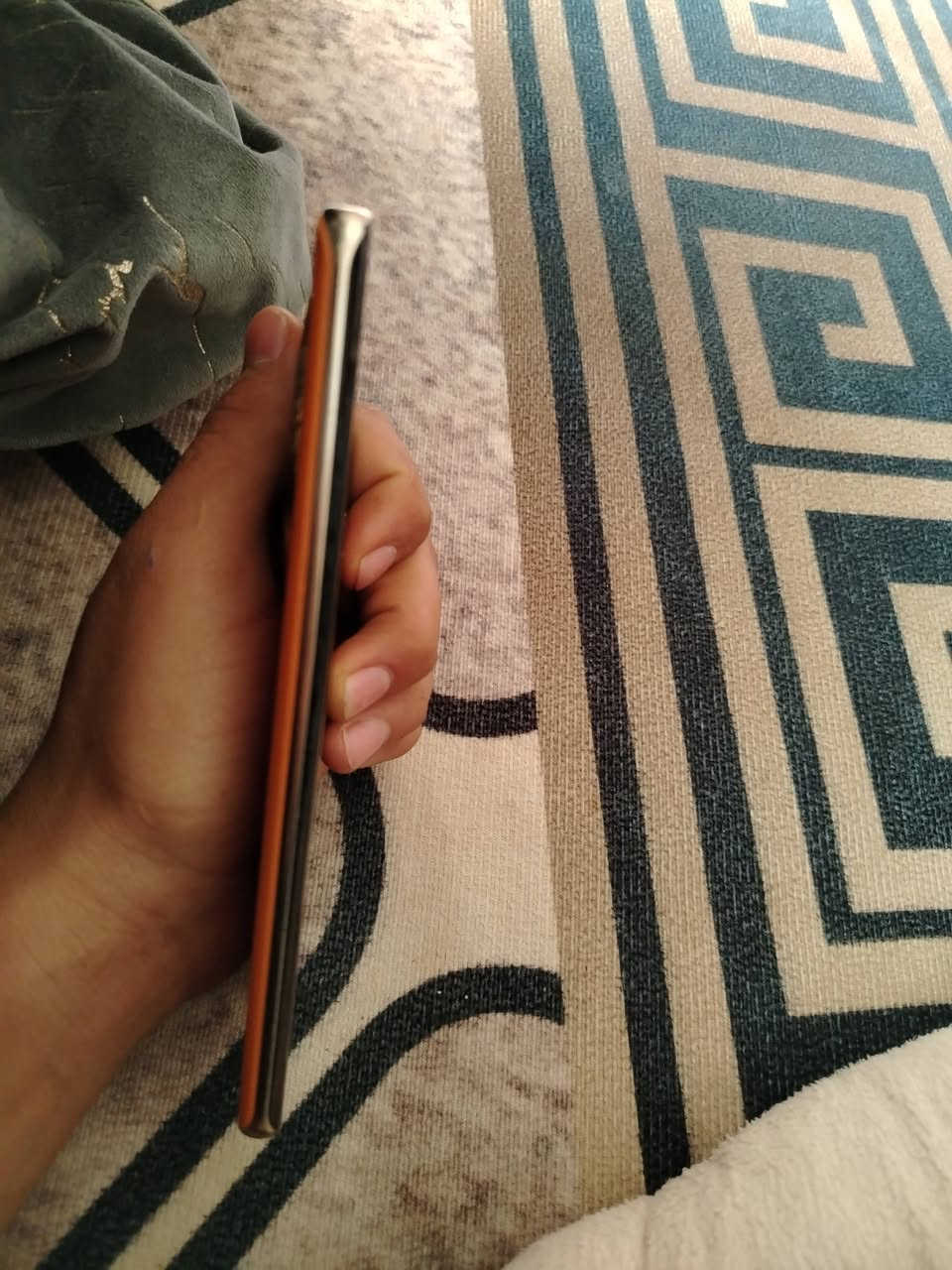 هونرX9B5G  معروف واذا متعرفه ابحث عن مواصفاته ذاكرته 256 وعشوائيه 12
جهاز نضافته 90/100
سعره 225قفل
مكان نجف مشخاب
متواجد خاص واتساب ***********
