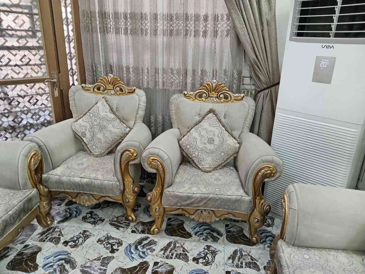 السلام عليكم ورحمة الله
تخم قنفات تركي عشر مقاعد
التاج الذهبي شغل درجه اولى
كربلاء حي الميلاد
***********
السعر ٧٠٠ ألف وبيها مجال قليل حك الجيه
