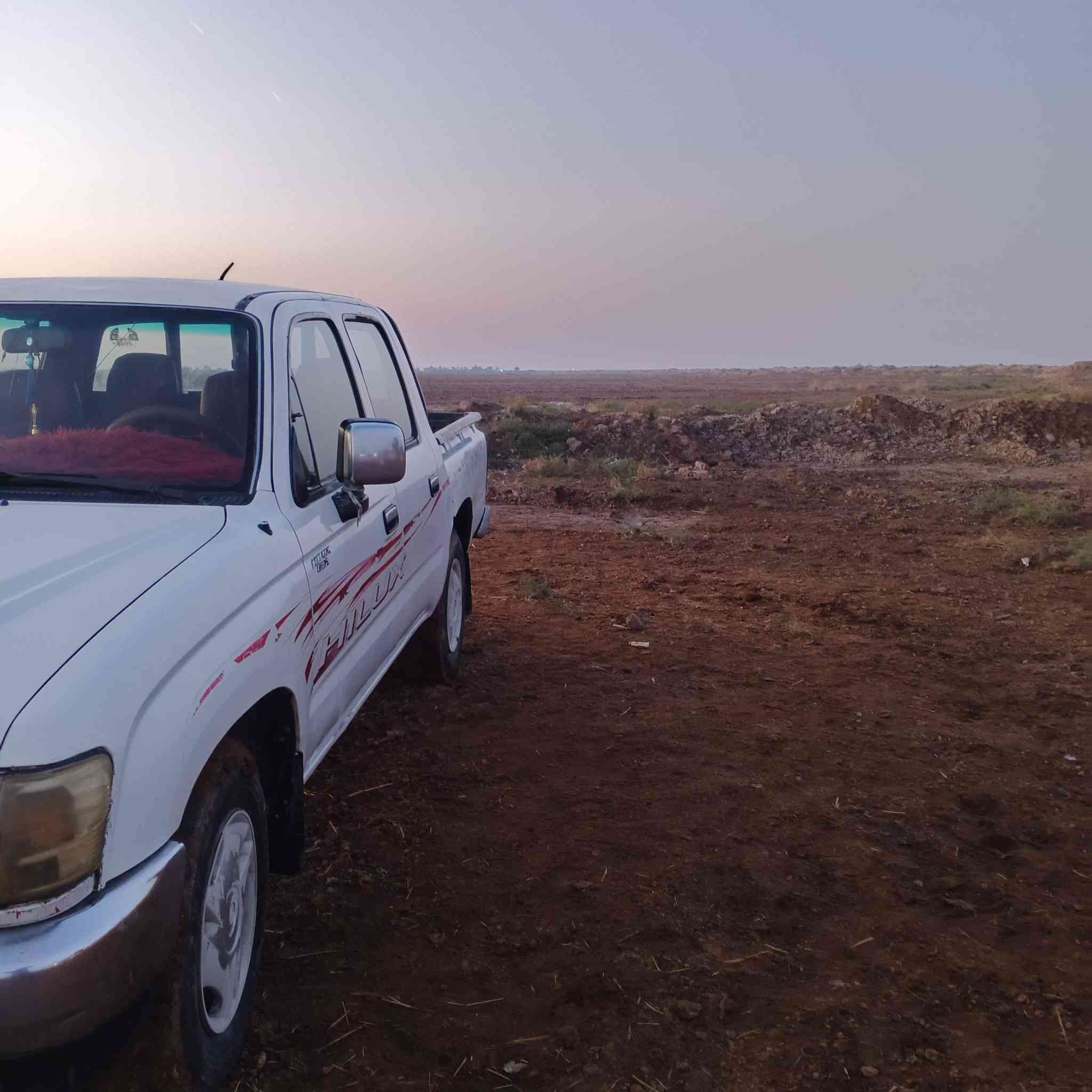 سلام عليكم
سياره للبيع تويوتا 2005 مكفول كفاله عامه كير و محرك وكسن و كشره رقم بصره تريد وكاله تريد تحويل 
مكان سياره ناصرية قضاء دوايه 
سعر 125بيه مجال 
***********
