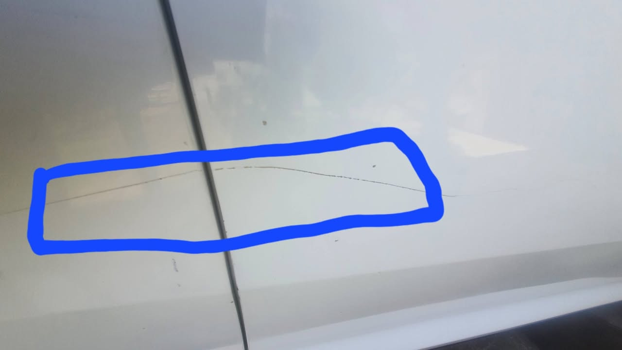 السلام عليكم اخوان سبورتج 12خليجي بسمي بيها صبغ الجاملغ وباب الخلفي مناقصها شي السعر 130 وبيها مجال لطيبين والمايعجبه لا يعلق هاتف ***********
