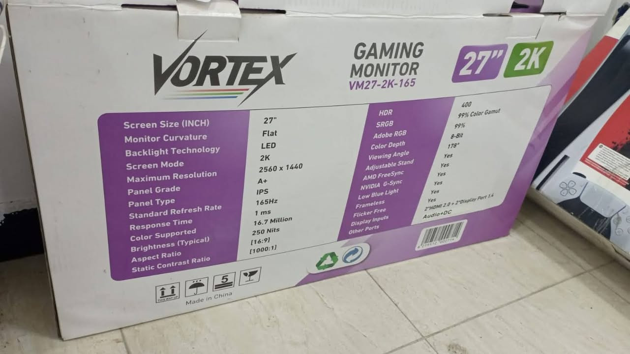 السلام عليكم قطعه اخيره بل محل مالي شاشه VORTEX 2K 
تدعم   RTX
معدل ال Hz 165
الوانهة حلوه كلش وتكدر تتحكم بكلشي بيهة 
اناره خلفيه متغيره تكدر اطفيهة او اشغله شي اختيار
العناوان بغداد الاعظميه  
رقم الهاتف ***********
