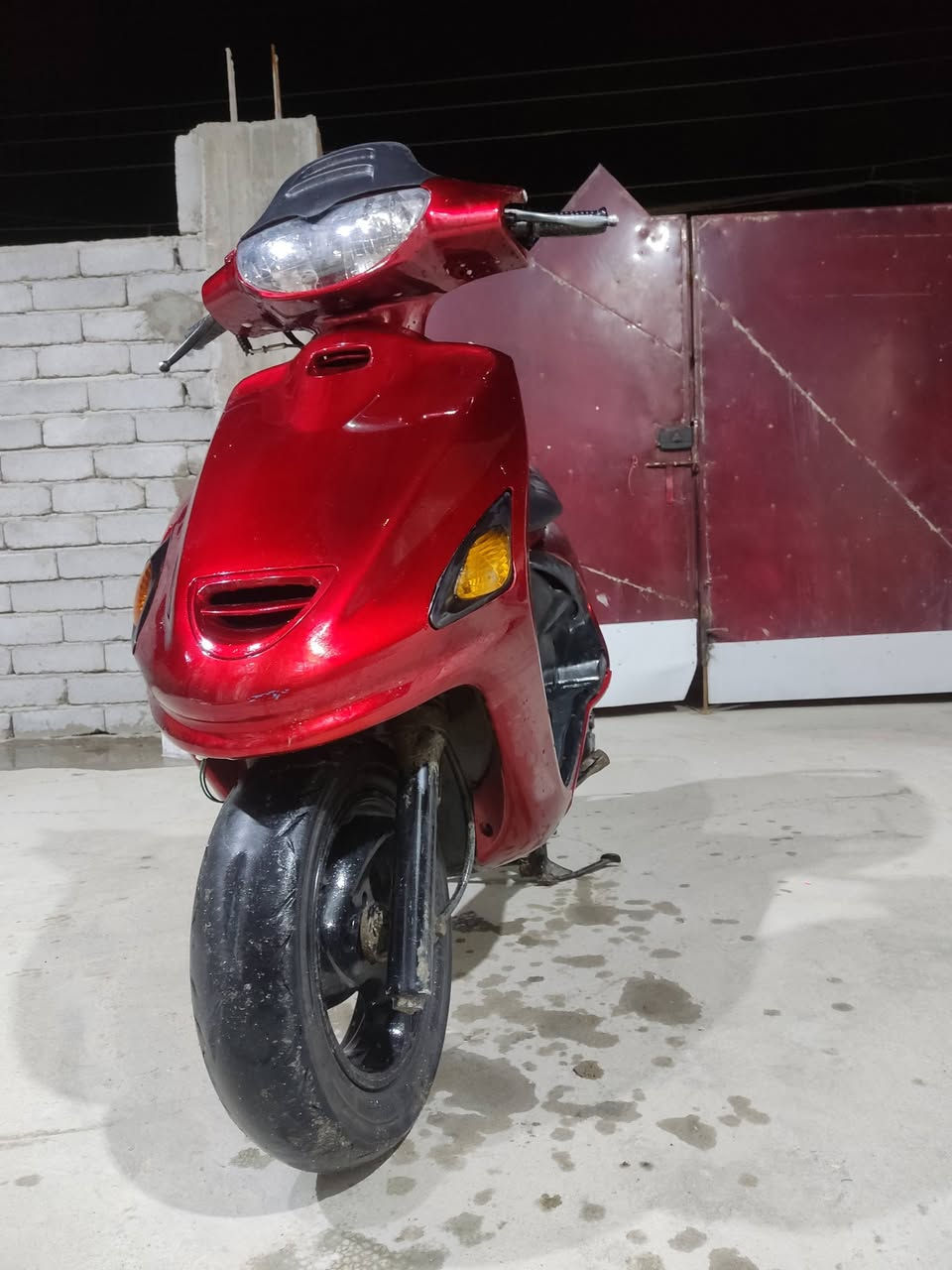 السلام عليكم ورحمه الله وبركاته
فراشة فحل ما مفتوحة حاوية دراجة صار شهر من جبتها 
فقط سواد مالته مبدل لان مكسر من نزلته من الحاوية
المكان الچبايش قرب مديرية الشرطة 
السعر ٥٥٠ وبيها مجال 
واتساب 
***********
