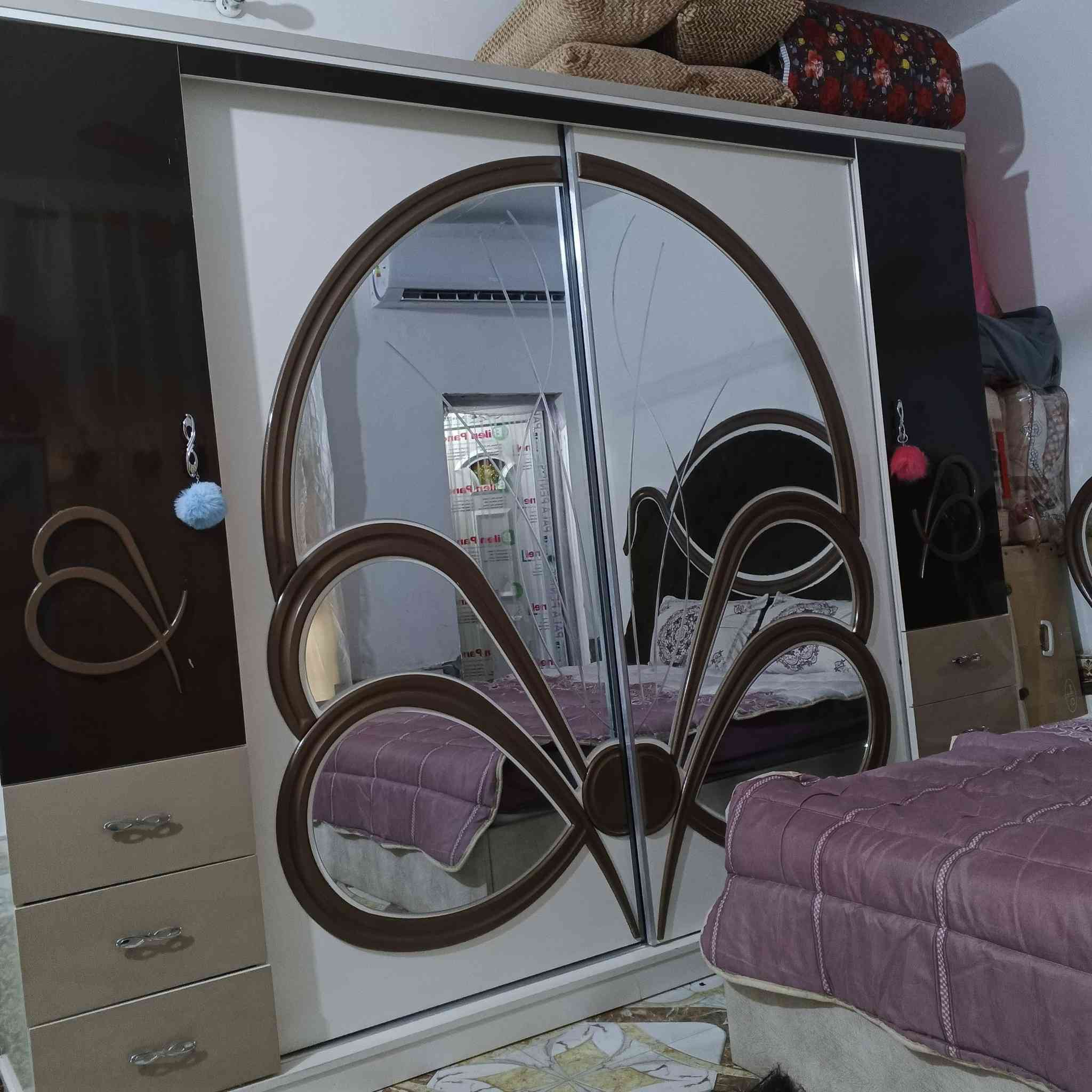 سلام عليكم
غرفه تركيه سلايت
استعمال 4 اشهر
السعر 350 قفل
مكاني الناصريه قضاء النصر


**إذا كنت صاحب هذا الإعلان وتريد حذفه لأي سبب، رجاءا أرسل رسالة إلى الدعم الفني**