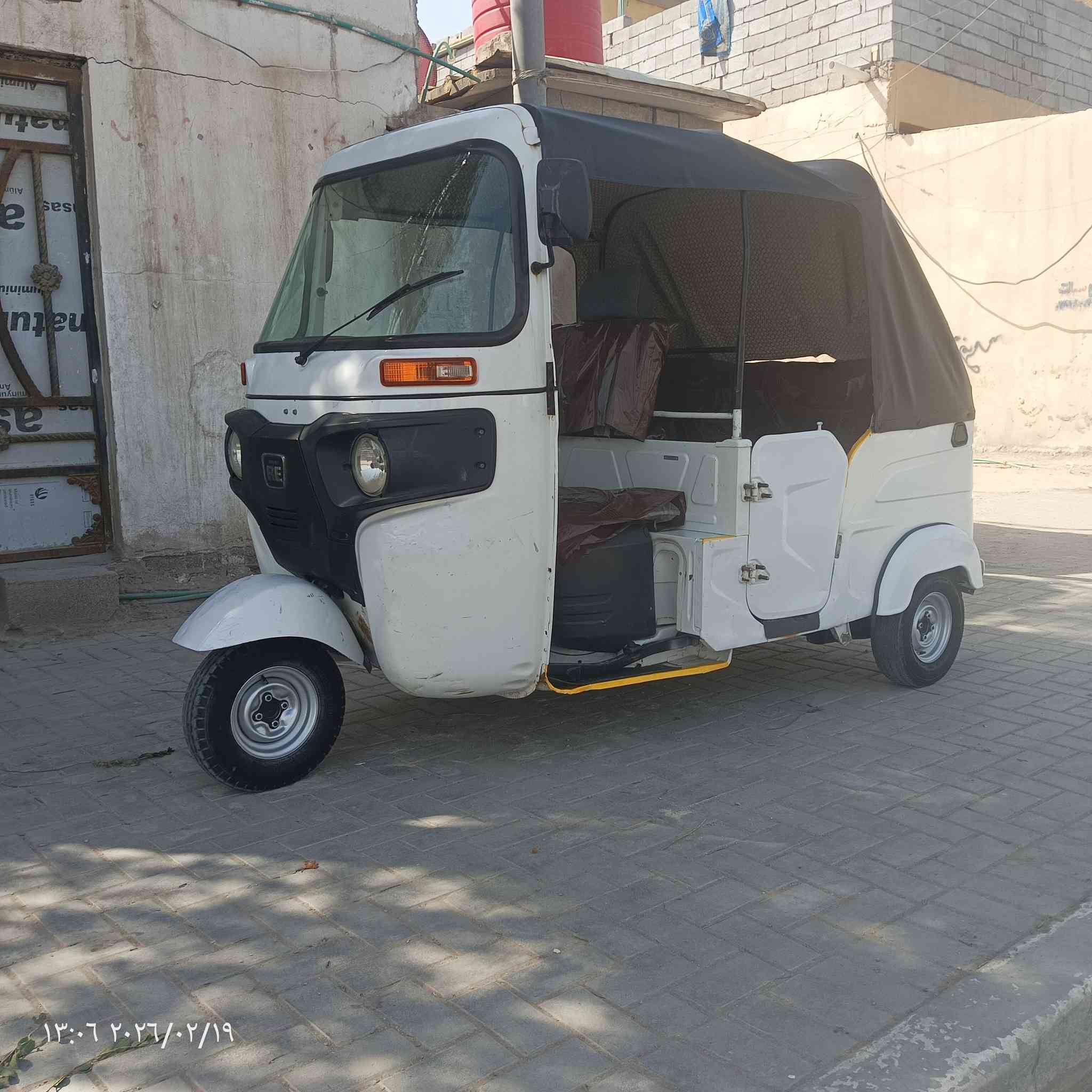 سلام علايكم تكتك مديل 2021رقم وسنويه بدي بي بارد بل قد شبر مكينه مجفته مر وحده شريكه سعر 6500 بكاني بصره هاذ رقمي ***********
