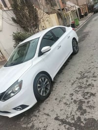 سنترا • ٢٠١٨ • ابيض