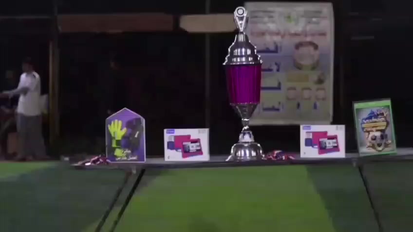 جانب من فعالياتنا الرمضانية 🤩
جرت مباراة برعاية شركتنا بين (فريق هندرين وفريق ابو العبد)
في محافظة واسط قضاء العزيزية على ملعب الكابتن قيس ابو ليلى 
افضل لاعب بالمباراة يستلم ايباد🔥
افضل هداف بالمباراة يستلم ايباد 🔥
وجوائز عديدة لكل من الفريقين 🤩🔥


**إذا كنت صاحب هذا الإعلان وتريد حذفه لأي سبب، رجاءا أرسل رسالة إلى الدعم الفني**