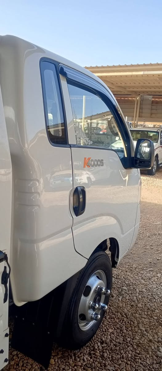 السلام عليكم كيا فحل البيع موديل 2015 سنويه مجدده مشروع وطني رقم واسط سياره مكفول  كفاله شاصي رقم شاصي ((شرط قواي كفاله)) محرك كير اكسن حداديه تخم تاير لاسه تركي تحويره 14 تبريد ثلج 🥶 مكاني بابل القاسم رقم الهاتف ***********
