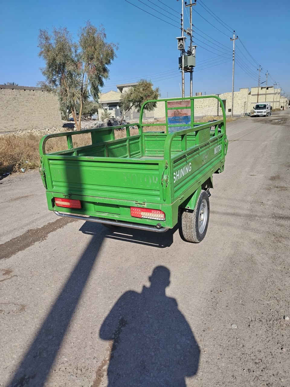 السلام عليكم جمره للبيع موديل 2021 مكينه 22 ستوته كفاله عامه جديده اوراق اصوليه تايرات جدد كهربائيات كلها شغاله السعر 1800 وبيها مجال مكان بغداد البياع رقم  ***********
