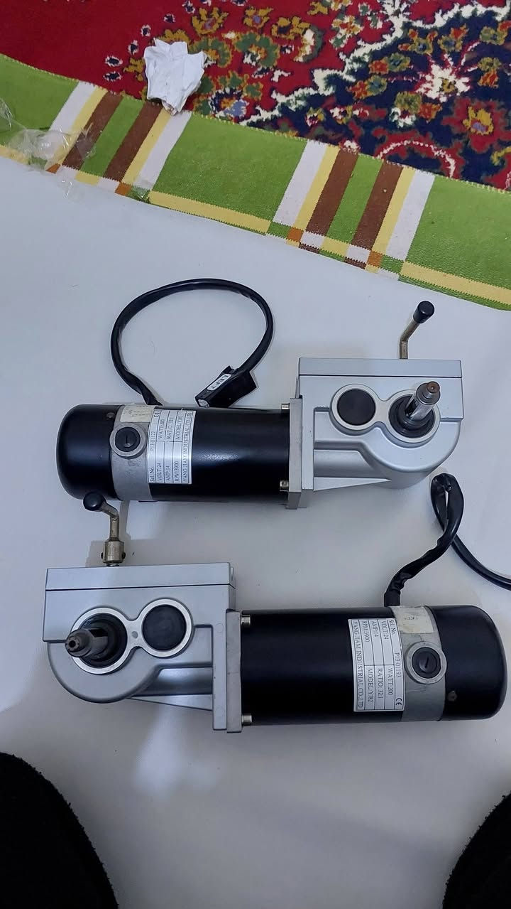 السلام عليكم
1)جوستك تركي أصلي باب أول مستعمل قليل جدآ أخو الجديد 
2)ماطورات تركية باب اول أصلية مستعملات قليل بعدهن جدد.
(يوجد توصيل كافة المحافظات )لمزيد من التفاصيل الأتصال بالرقم *********** واتساب أو مراسله الصفحة
