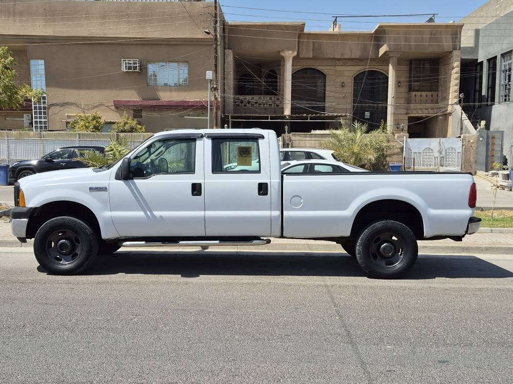 السلام عليكم  
بيع او مراوس 
FORD F-350 2007 
فورد اف ٣٥٠ ٢٠٠٧ كاز كير ومكينة جديد قبل شهرين  شاهدها 
تبريد شغال رقم  أربيل بأسمي شرط التحويل  (اصولي)  
راديها بـ 86  مجالها بسيط جداً مكانها بغداد المنصور 

ما متواجد على الفيسبوك للاستفسار  
*********** بغداد, العراق
