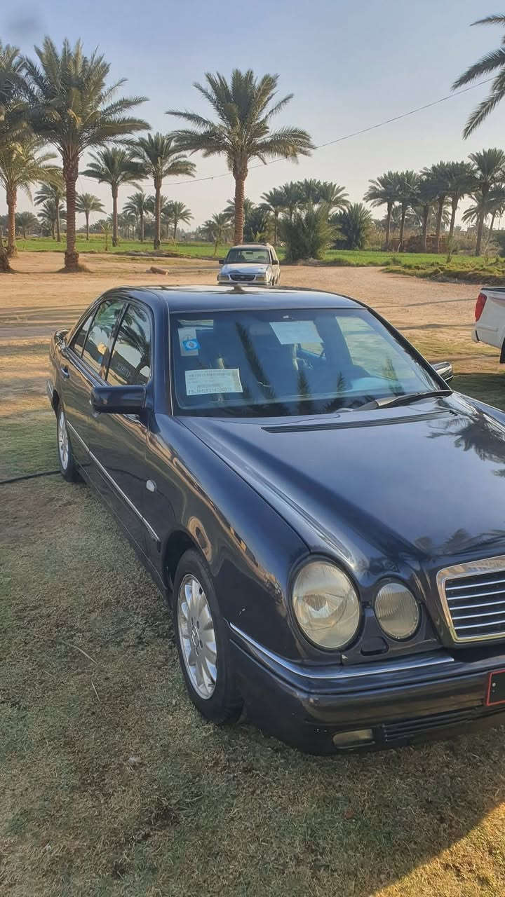 سلام عليكم
مارسدس ام عيون للبيع فقط 

موديل 1998

رقم بابل 

تخم تايرات نضيف

تحويل مباشر ابسمي 

محرك السياره vالمرغوب 

بدي السياره سليم من الحادث 

المكان بابل  قرب جامعه بابل

السياره تريك بيها البصرة 

نواقص السياره فقط ادامه محرك فقط 

السعر 75$وبيها مجال قليل 

***********
