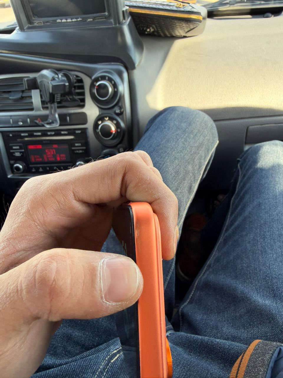 ايفون ١٧ برو ماكس سيم كارت تك نسخه Az مشحون ١١٥ مره
بي طخه بسيطه بشاصي مثل ما موضح بصوره رايده  ١٩٥٠ قفل مكاني شارع فلسطين


**إذا كنت صاحب هذا الإعلان وتريد حذفه لأي سبب، رجاءا أرسل رسالة إلى الدعم الفني**