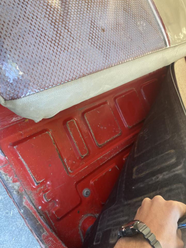 سلام عليكم تكتك موديل 19 البيع تكتك أوراق كامله كله اني امشي وياك بل ترقيم سعر بل خاص نضيفه ضربات تجي وشوف فقط وتساب ***********
