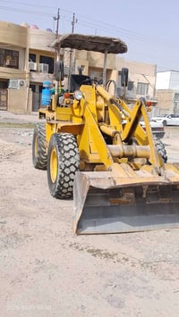 شفل كوماتسو حجم 50محرك خمس وتسعين كير مجفت جديد صينيه جديد مكص مجفت جد...