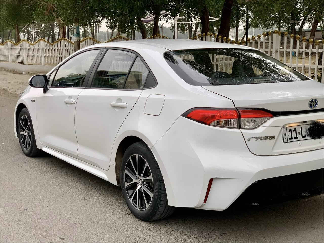 تويوتا كورولا. 2024 شكل الامريكي فول مواصفات 

محرك 1800 هايبرد صيني ماشيه 51 الف

تبريد قطعتين

مواصفات :

بصمه + بصمه ابواب 

فتحه 

كشنات جلد اسود 

رادار + تحديد مسار + قيادة ذاتية

هاند بريك كهربائي + لايت زينون

عداد ديجيتال

درايف مود + أوتو هولد

فل سيستم إيرباك + مانع تصادم + مانع انزلاق

السيارة مكفوله بيه شخوط ب الدعامية فقط

رقم بغداد باسمي السعر 143

عنوان  بغداد رصافه ***********
