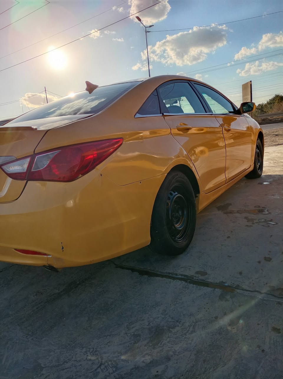 السلام عليكم سوناتا وارد امريكي موديل 11 رقمهة بابل انكليزي مكفول  من المكينه والگير والكهربائيات بيهة  لايت زنون مصفرة هيئة وغرامات صبغه جديدة بيهة بابين مبدلات وچاملغ الخلفي جهة العبري
سعر 80 وبيهة مجال 
***********
