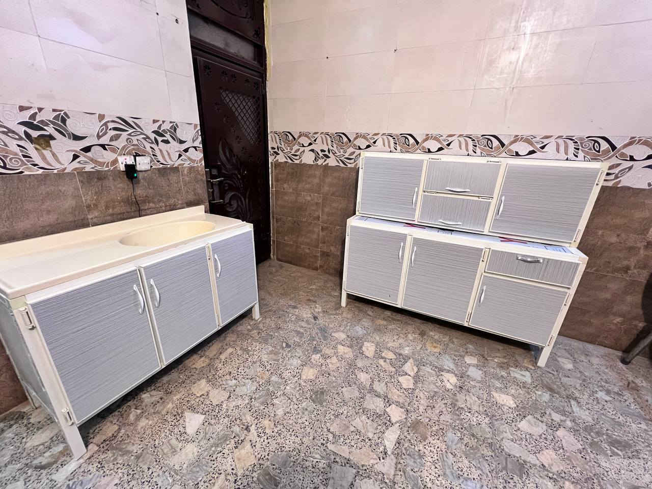 للبيع كاونتر ثلاث قطع مرمر بي  ثلمه بسيطه بلمرمر مال سنك بغداد مدينة الصدر


**إذا كنت صاحب هذا الإعلان وتريد حذفه لأي سبب، رجاءا أرسل رسالة إلى الدعم الفني**