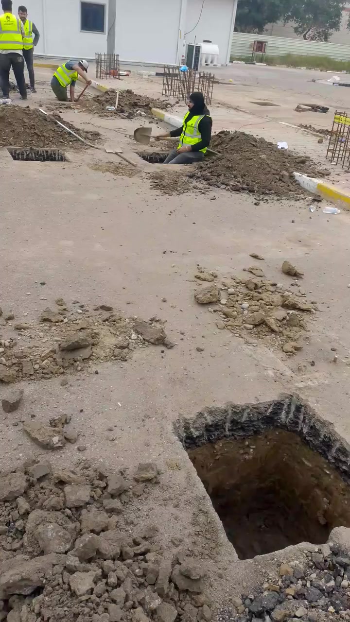 السلام عليكم ارضيات تفليش سقوف جدران اخوكم ابو عباس يوجد لدينا واتس اب ***********//***********
